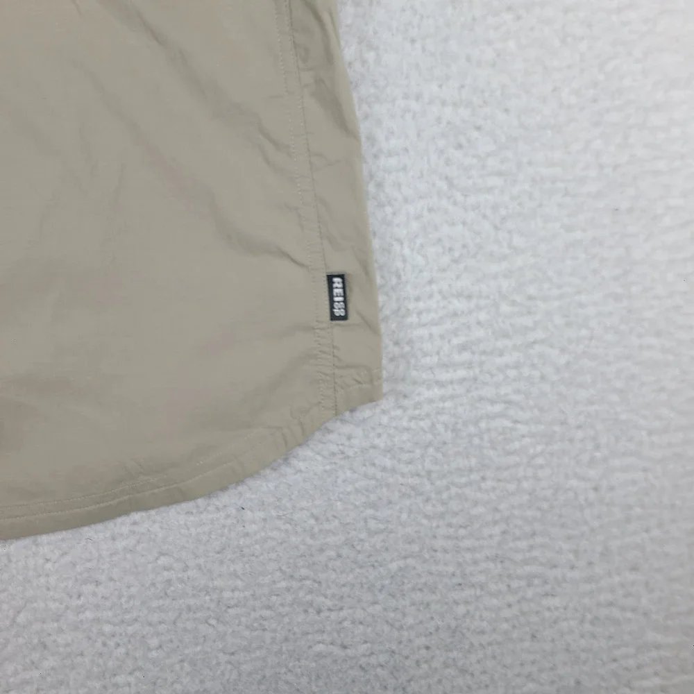 REI Coop Shirt Mens Medium Stone Beige Outdoor Vented Button Up Short Sleeve
